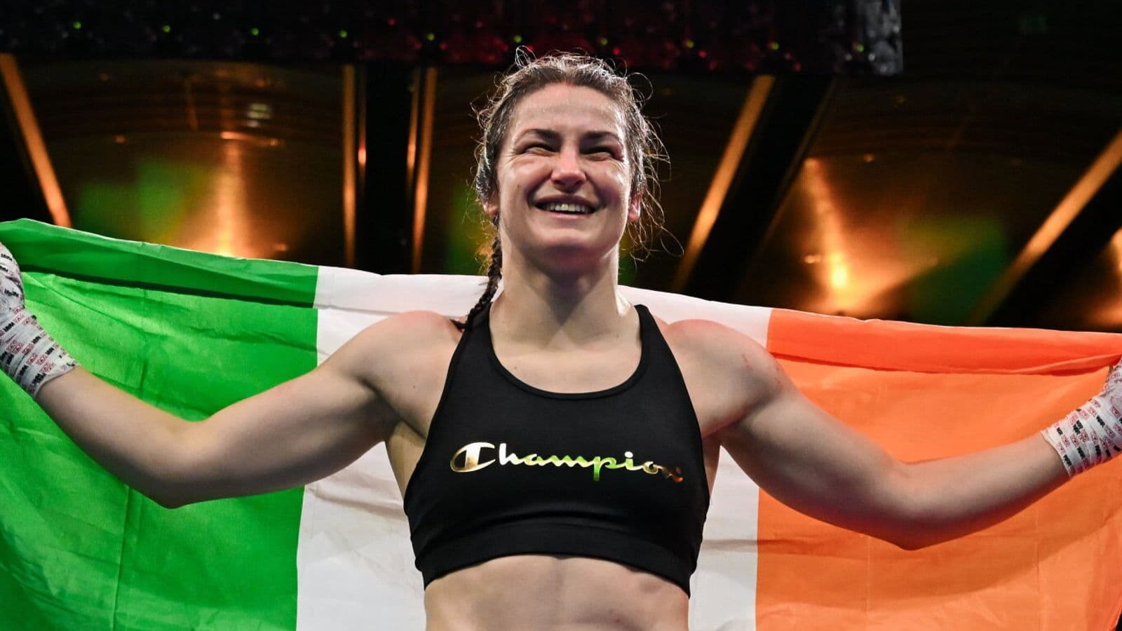 Taylor dominates Pili in final fight of career at Croke Park
